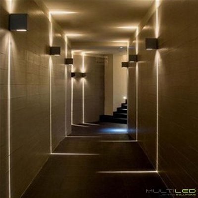 Aplique Led de interior-exterior Negro  6W Modelo Cube Blanco Cálido